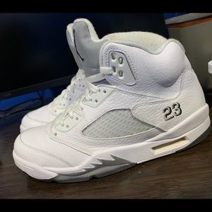 Jordan 5 Metallic White sz 8.5